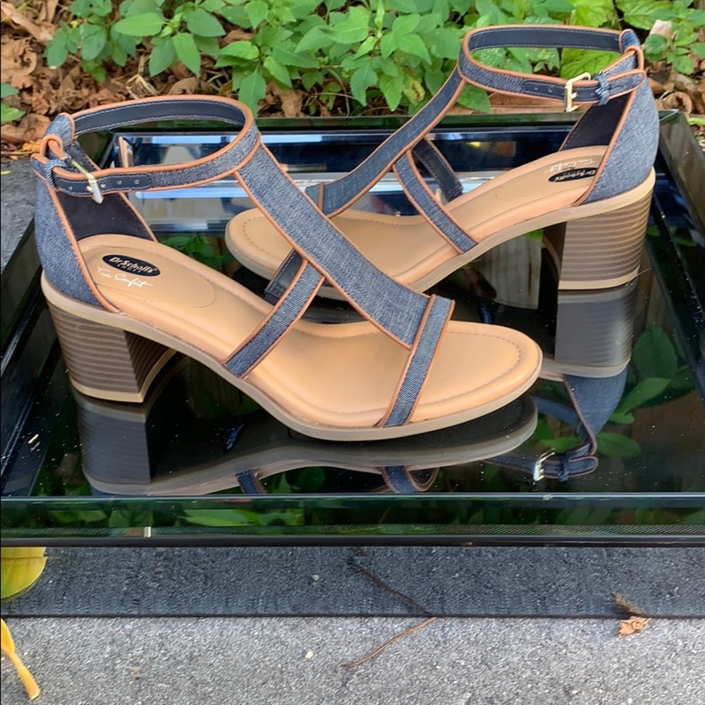 Dr. Scholl’s true comfort denim heels